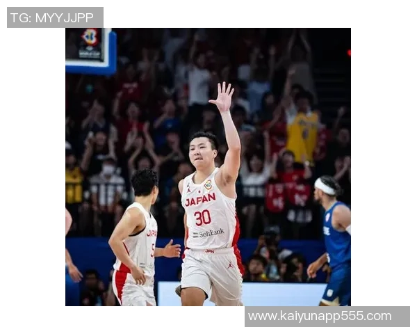 富永启生三分球表现不佳两场仅中两球目标命中率争取提升至五成