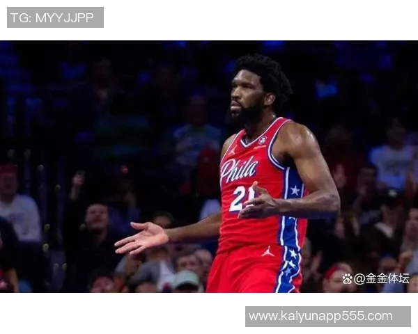 张佳玮分析76人恩比德哈登马克西如何在两年前败给绿军的原因