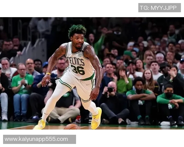 斯玛特强调球队应专注于回防而非向裁判抱怨以提升比赛表现